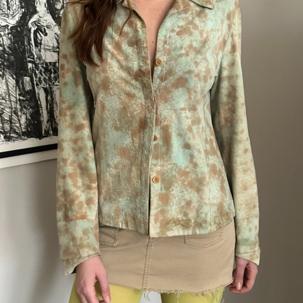 VINTAGE ITALIAN SUEDE LONG SLEEVE BUTTON UP - Picture 4 of 9